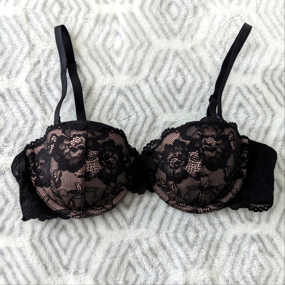 H&M underwire padded lace black bra 34A